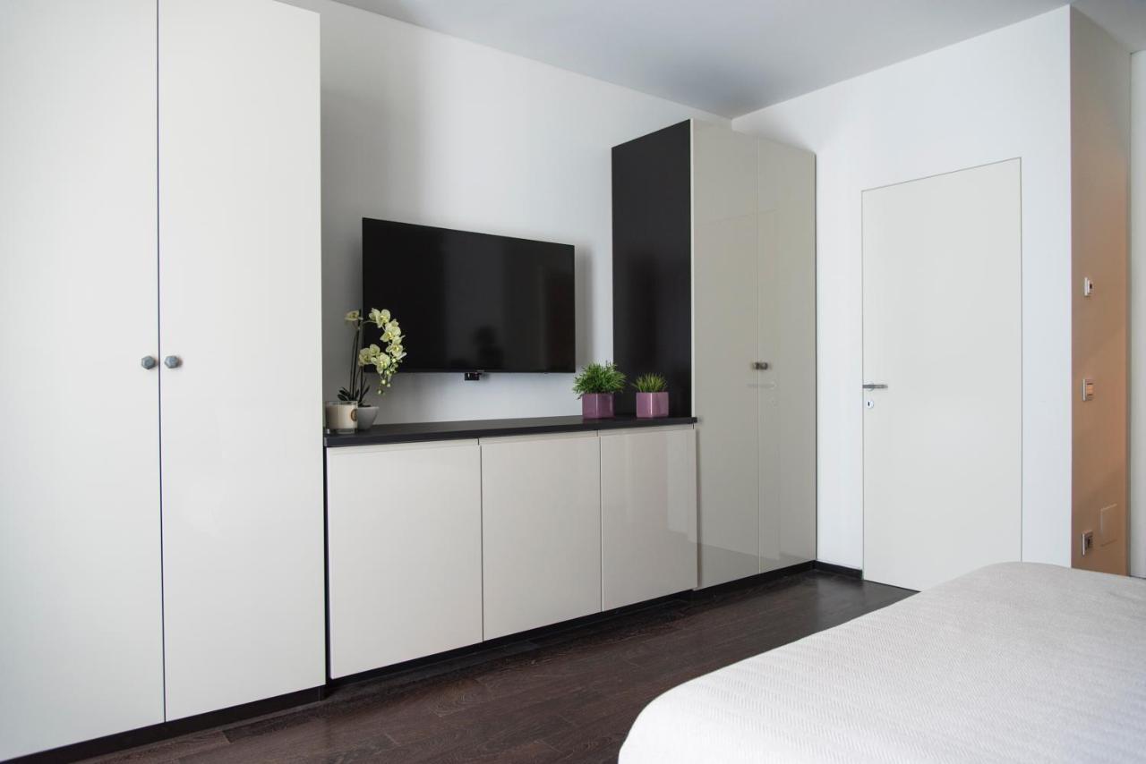 St.Ambrogio 2Bd New Apartment Milano Ngoại thất bức ảnh