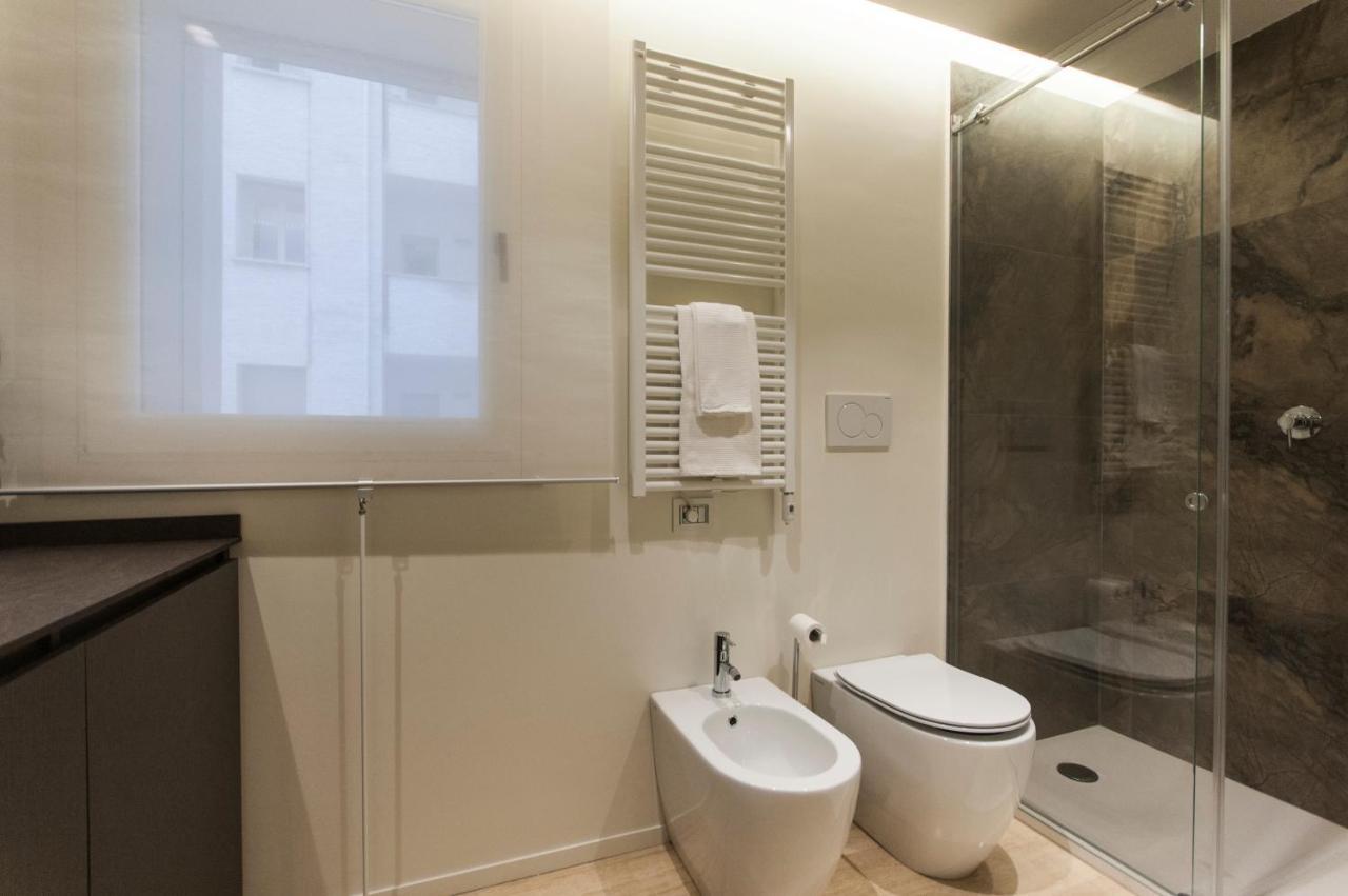 St.Ambrogio 2Bd New Apartment Milano Ngoại thất bức ảnh