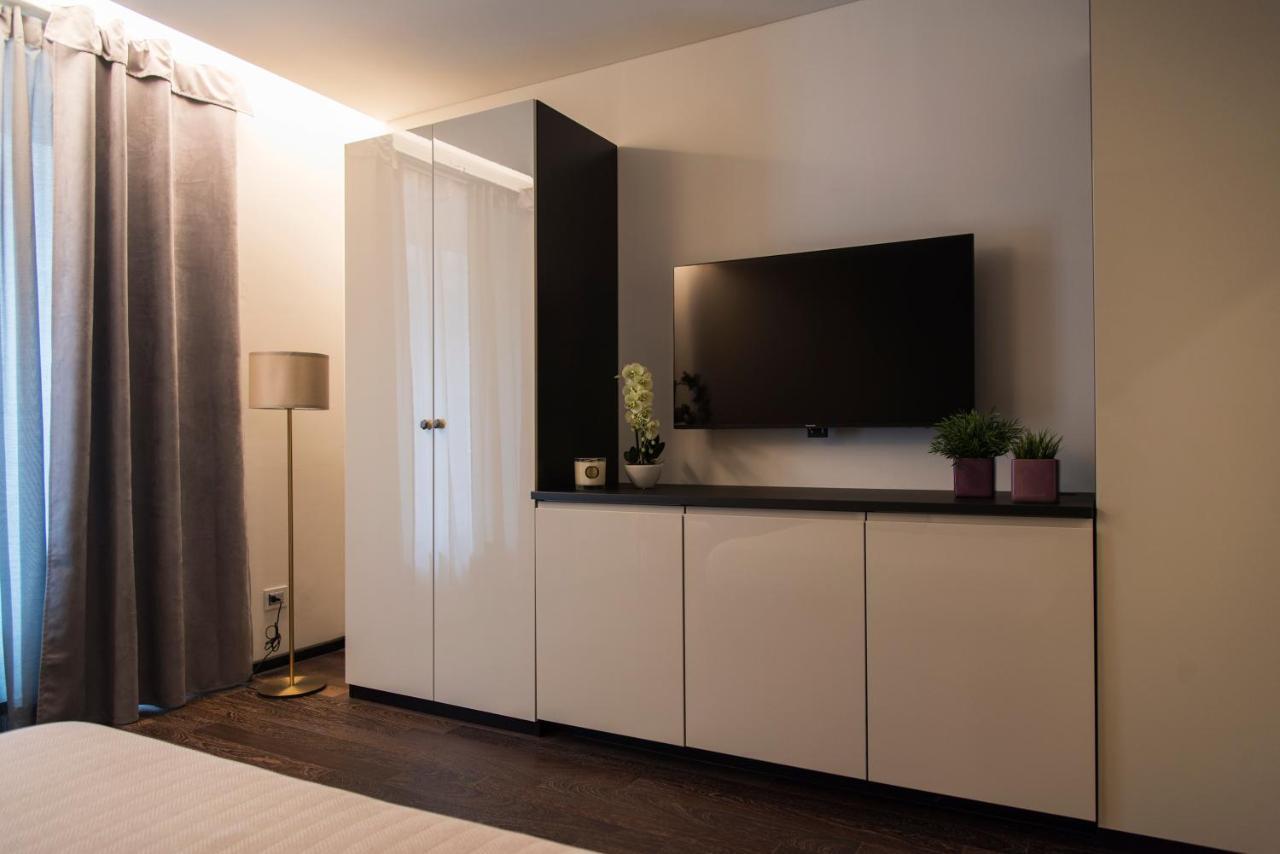 St.Ambrogio 2Bd New Apartment Milano Ngoại thất bức ảnh